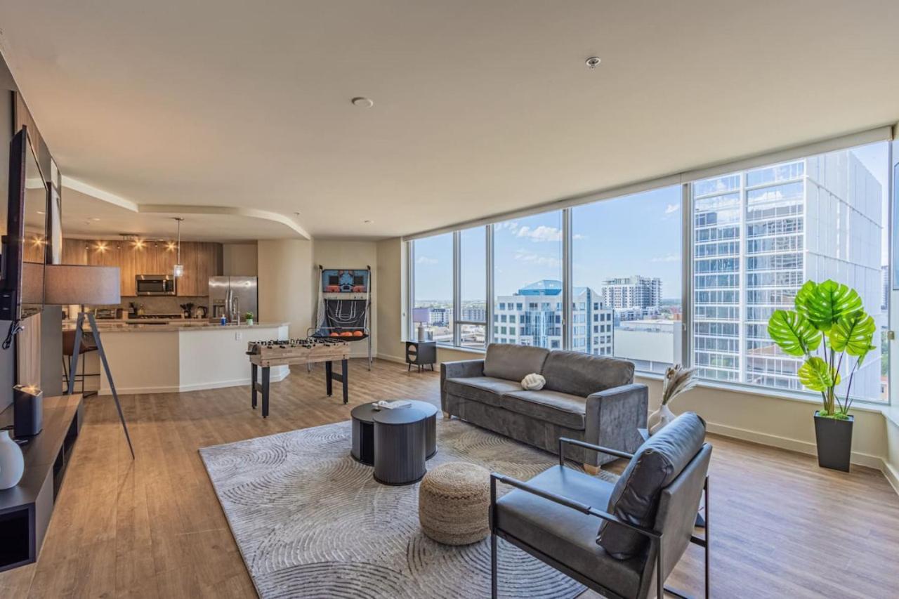 Appartement Sky Terrace Dt Highrise, Gym, Pool, Parking, W-d,golf Phoenix